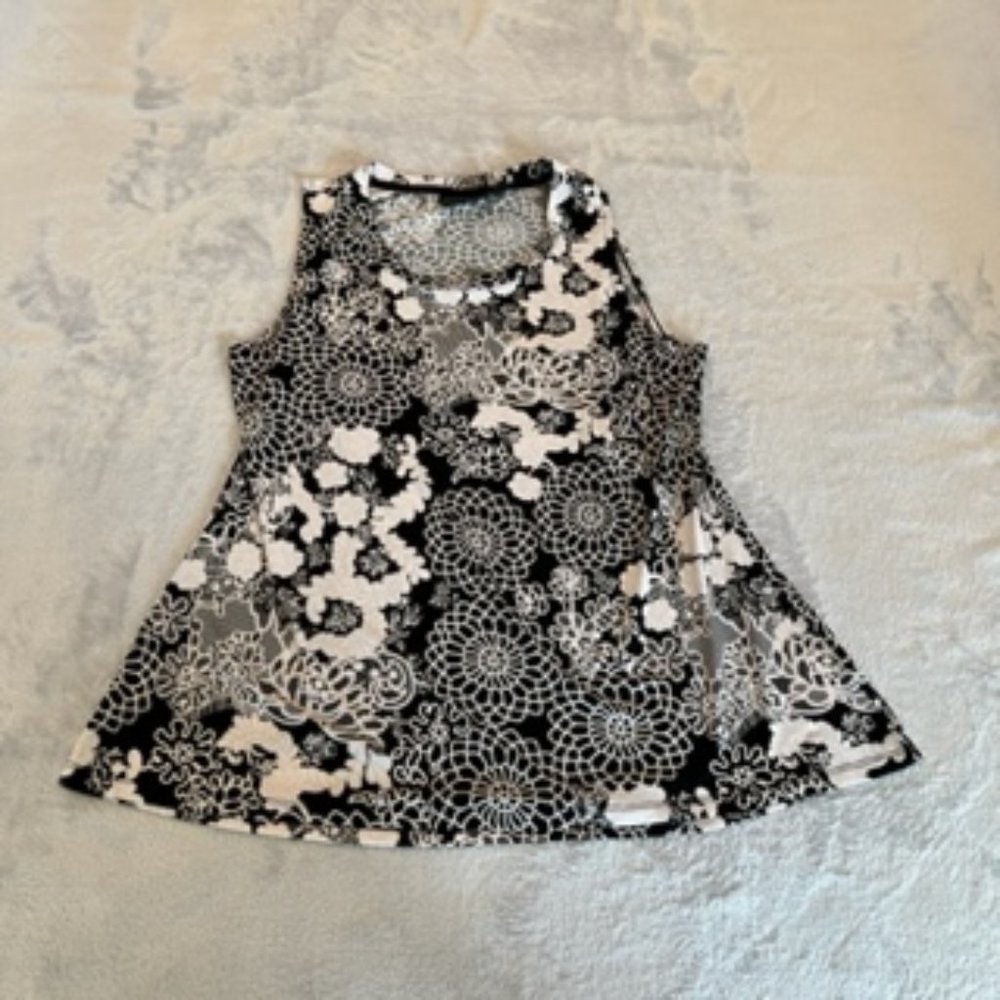 Attitudes by Renee Black and White Floral Lace Print Tank Top